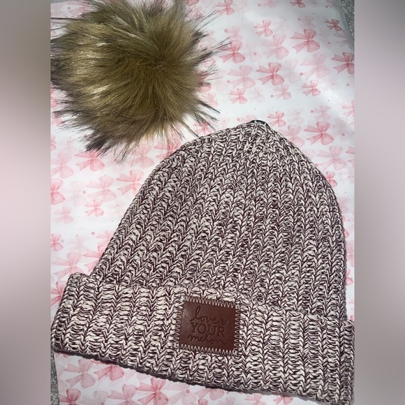 Love Your Melon Women’s Knit Pom Hat - Brown, White, and Burgundy - Picture 4 of 4